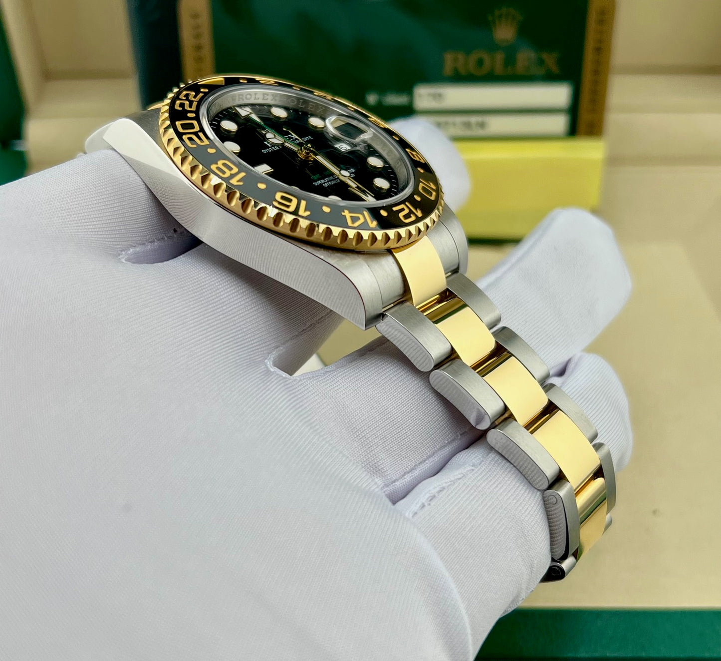 Rolex GMT-Master II 116713LN 2013 ITA Box&Paper