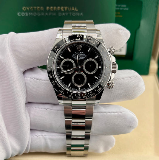 Rolex Daytona 126500LN Black Dial 2025 Full Set