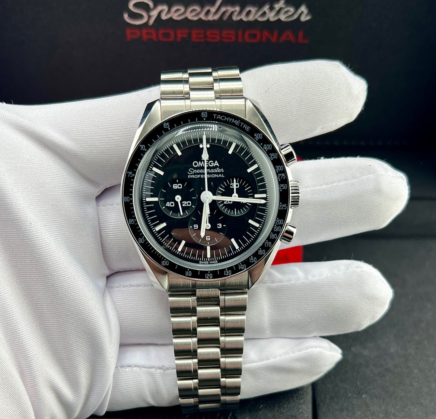 Omega Speedmaster Moonwatch 2025 NEW 310.30.42.50.01.001 Esalite