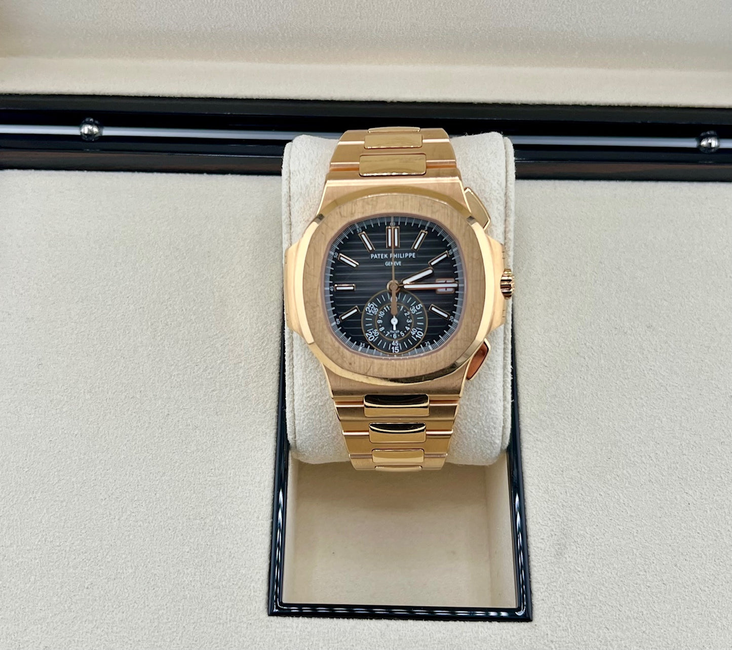 Patek Philippe Nautilus 5980/1R-001 Chocolate 2017 full set (Hong Kong)